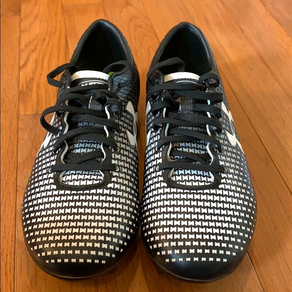 Women's UA ClutchFit Force FG Soccer Cleats - Picture 3 of 8